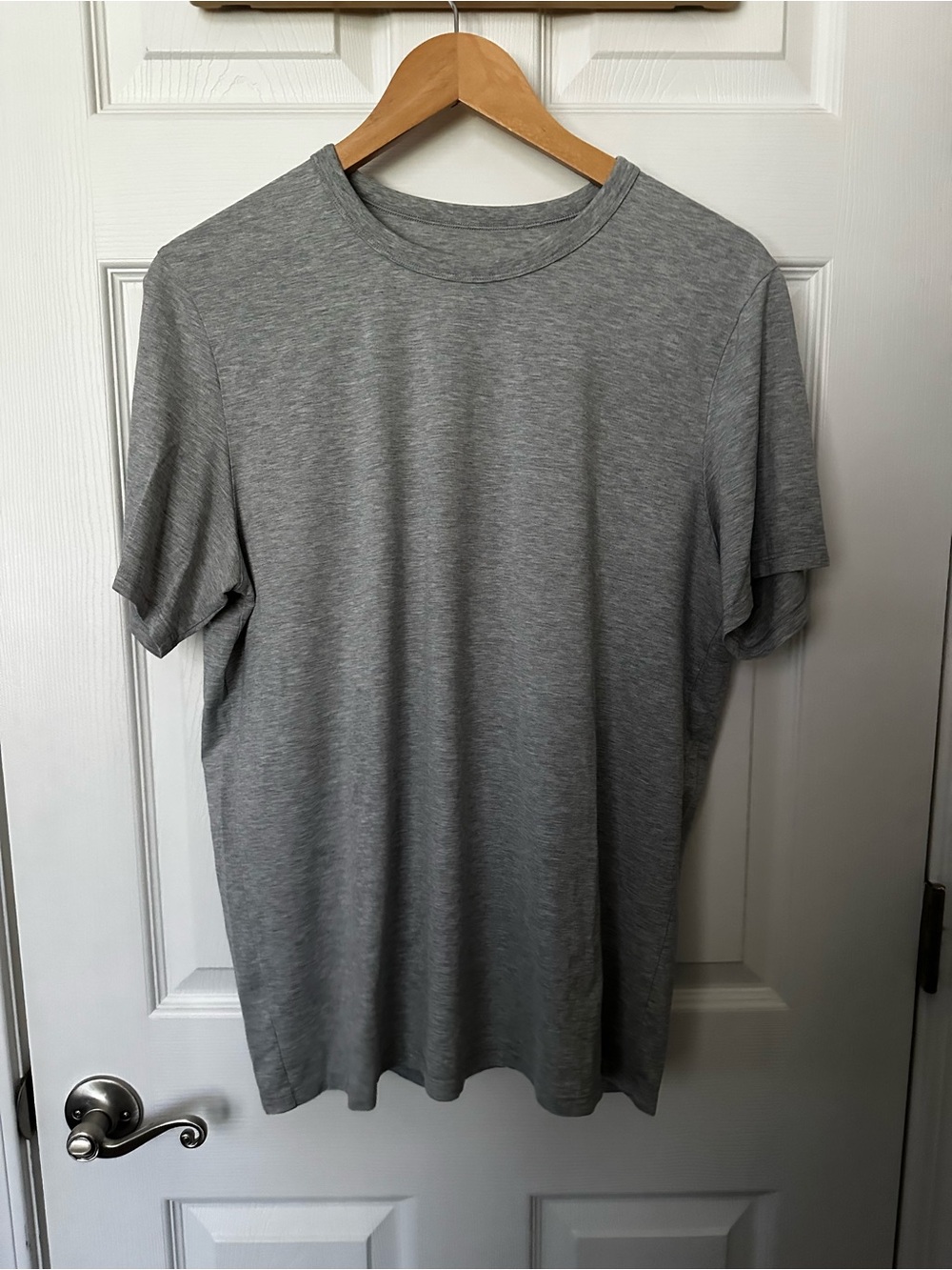 lululemon athletica Men's Short Sleeve Crew Tee - Heather Gray